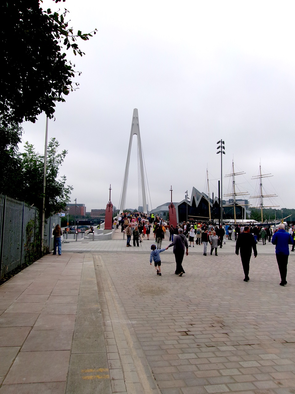 Housing associations welcome new Govan bridge as 'massive step forward'