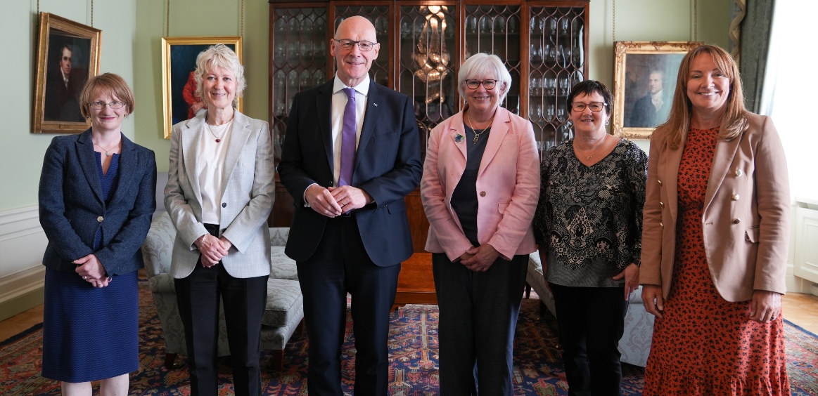 First Minister hosts Bute House meeting to discuss support for housing associations