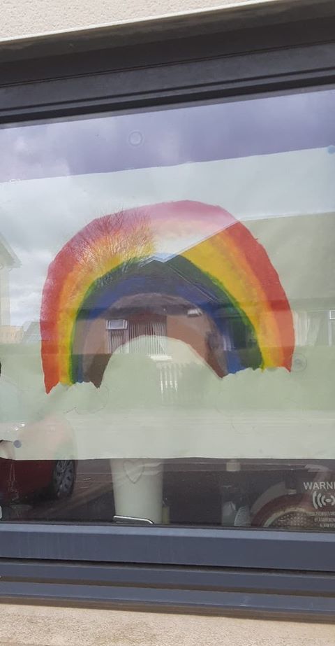 Muirhouse Housing Association hosts rainbow drawing competition