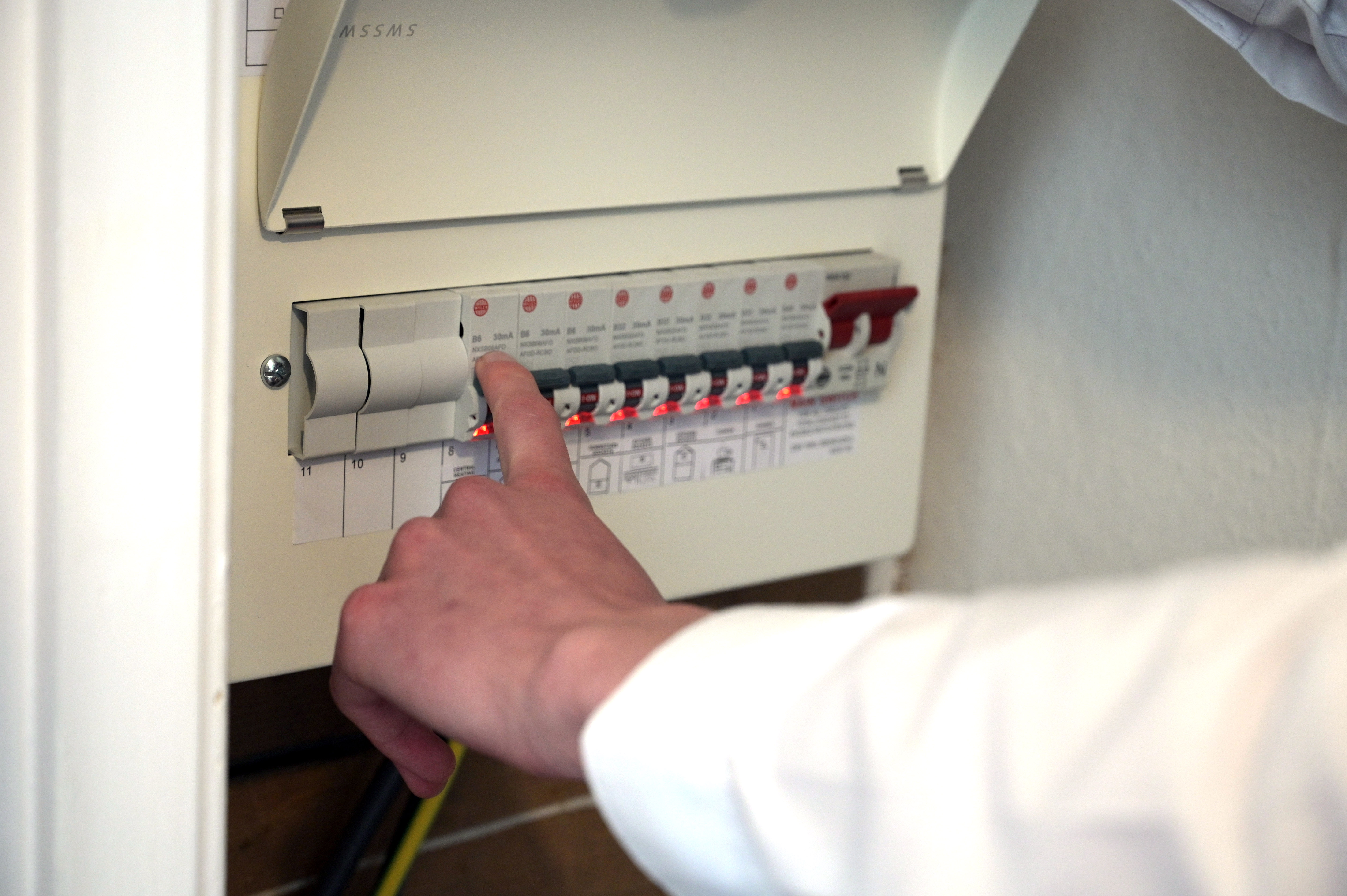 Essential electrical safety testing underway in North Lanarkshire Council homes