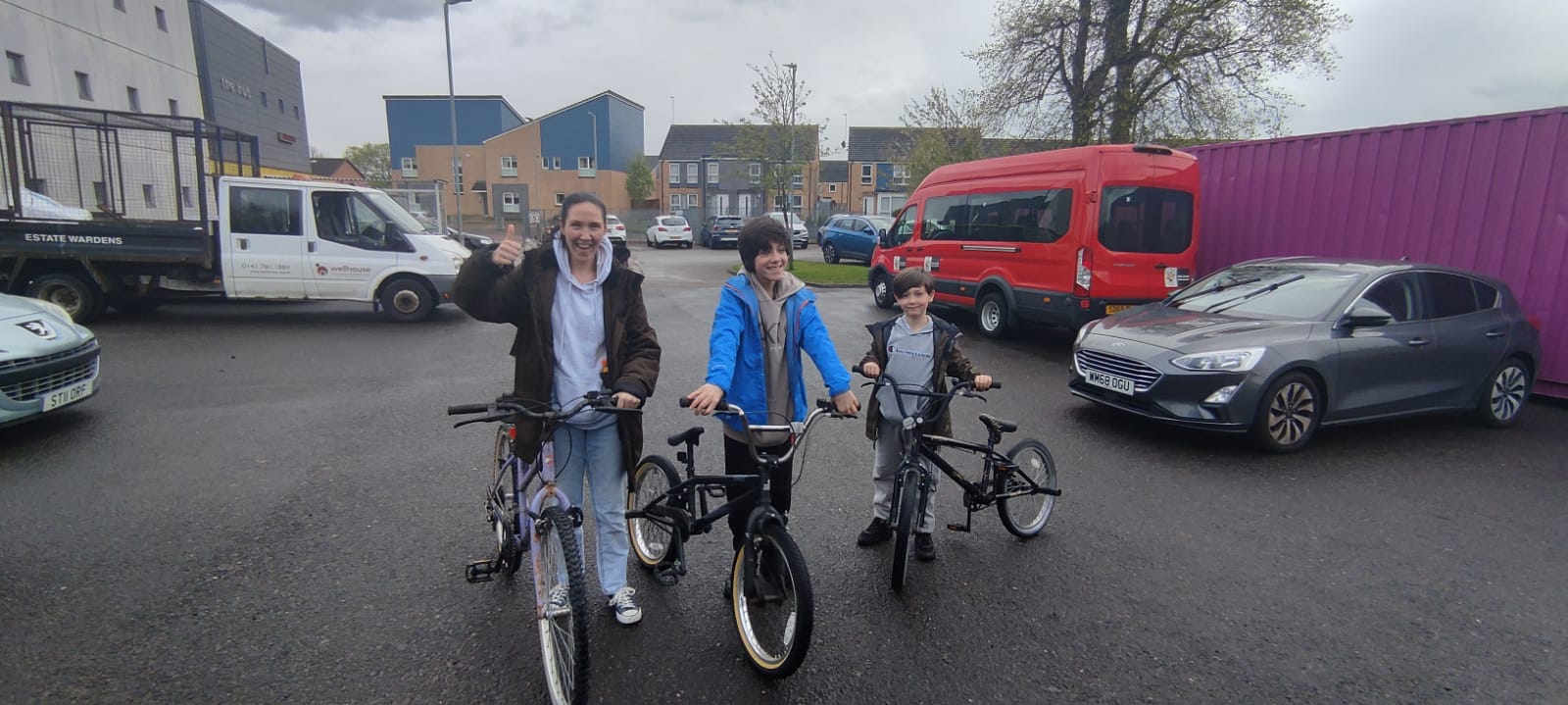 Wellhouse bike repair scheme helps Easterhouse residents get back in the saddle