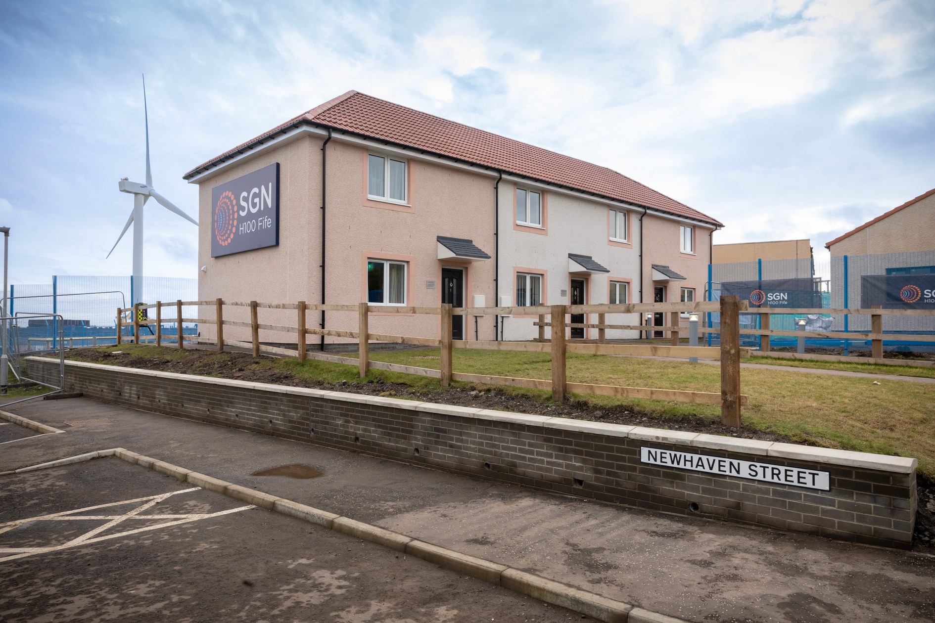 Scotland’s first hydrogen homes officially opened by First Minister