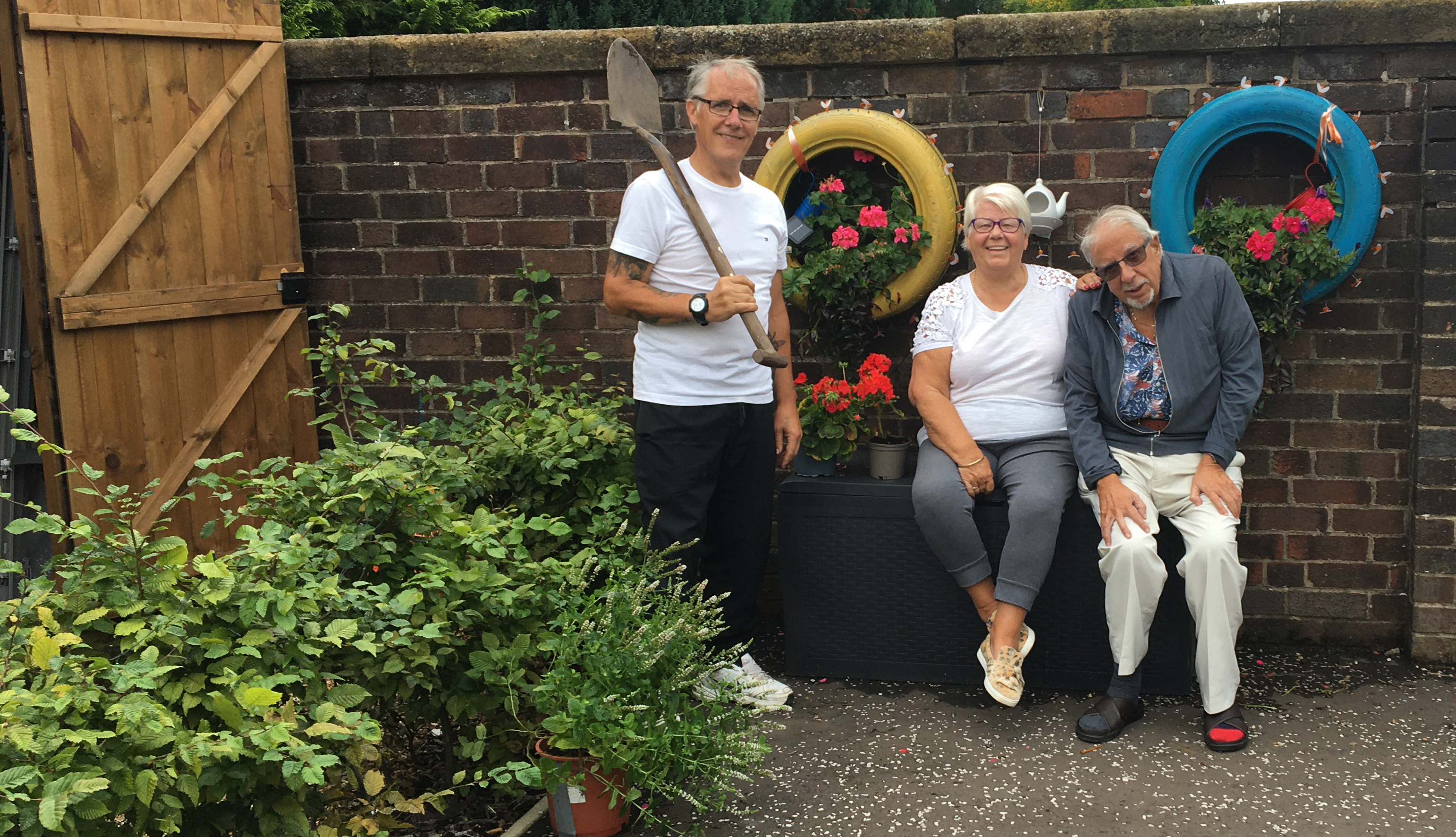 Loretto tenant brings neighbours together with new garden