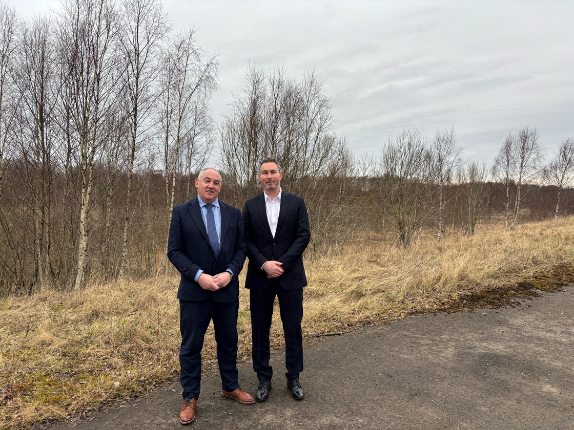 Housing minister pays visit to Ravenscraig regeneration project