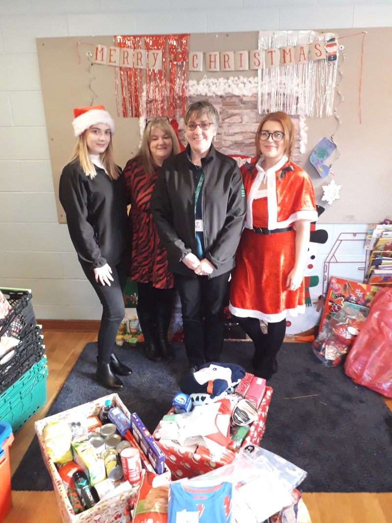 Muirhouse Housing Association works with LIFT to deliver Christmas hampers