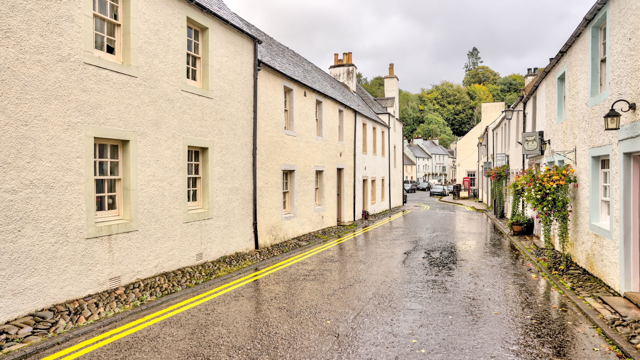 Council in talks to take ownership of National Trust for Scotland homes in Dunkeld