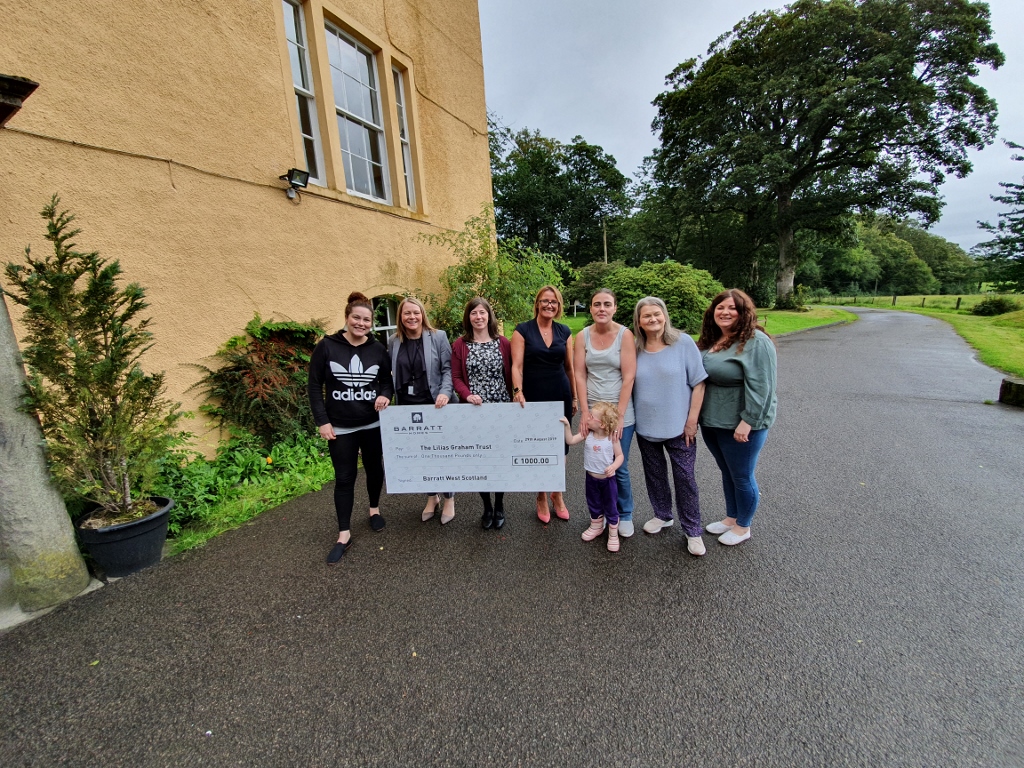 Barratt Homes West Scotland gives £1,000 to the Lilas Graham Trust