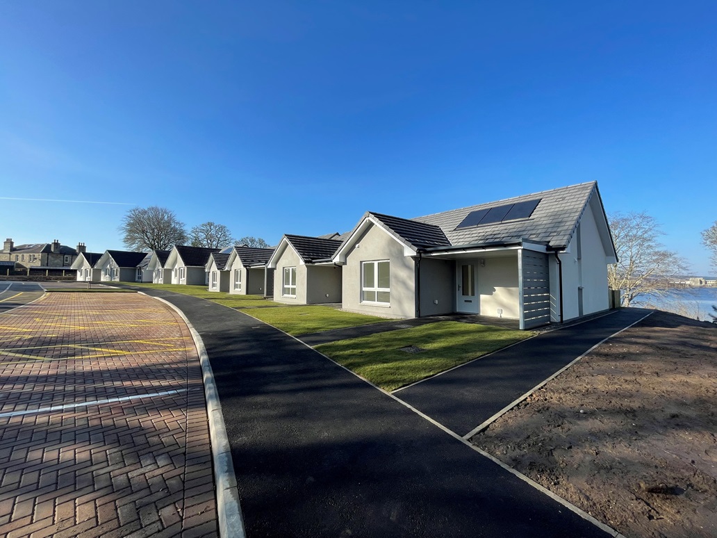 MSP visits innovative new social housing in Lairg