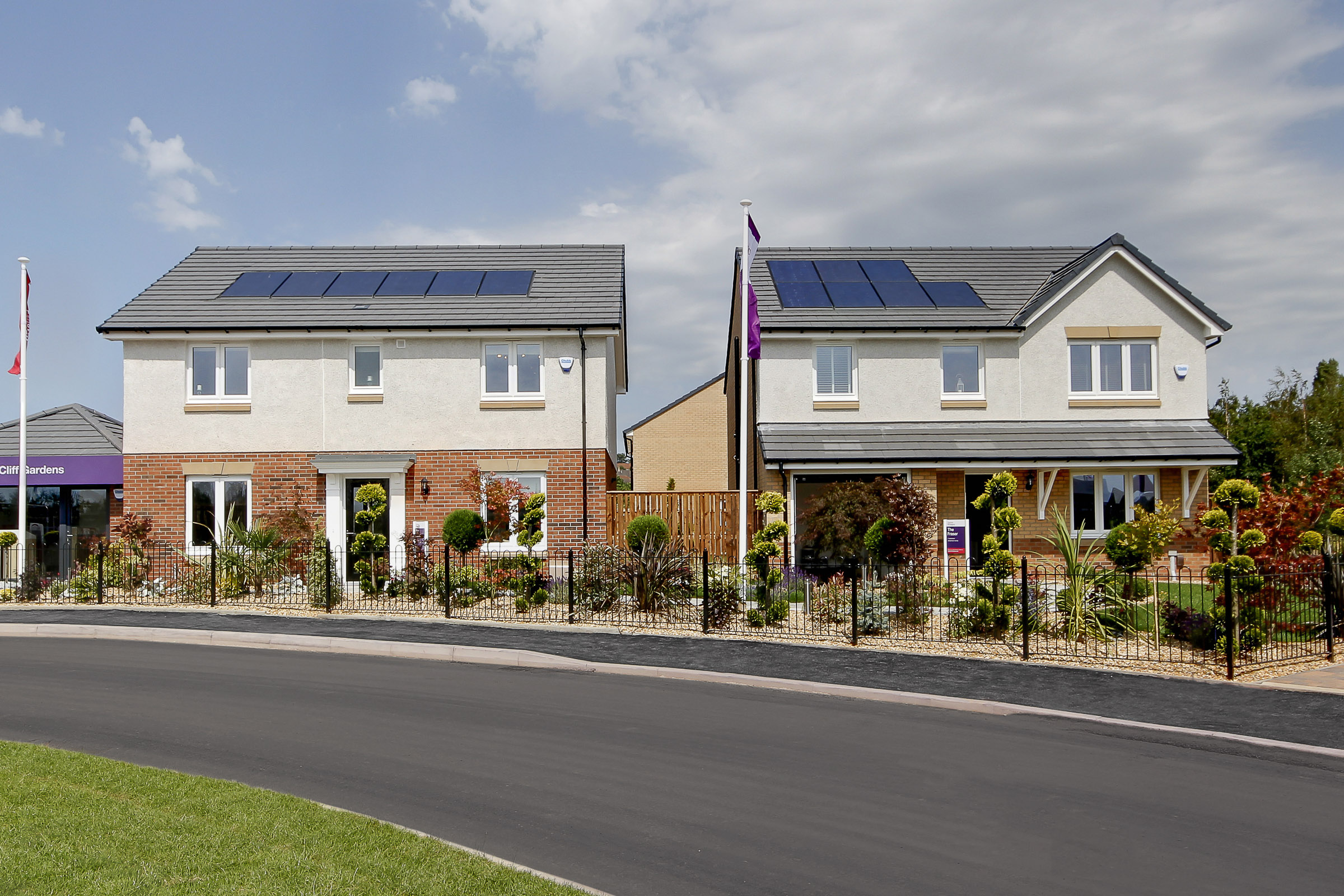 Taylor Wimpey celebrates newly completed communities in North Lanarkshire