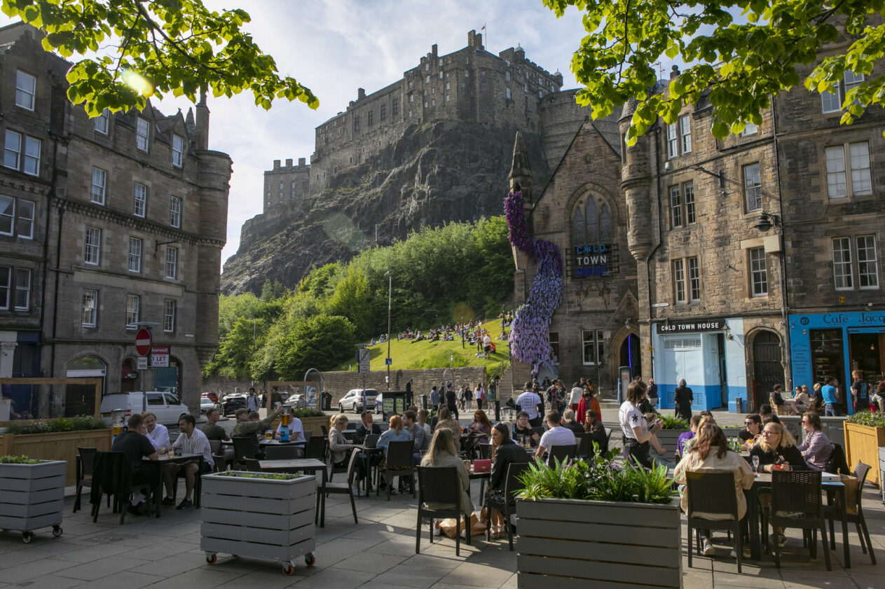 Airbnb: Edinburgh’s short-term let rules one year on