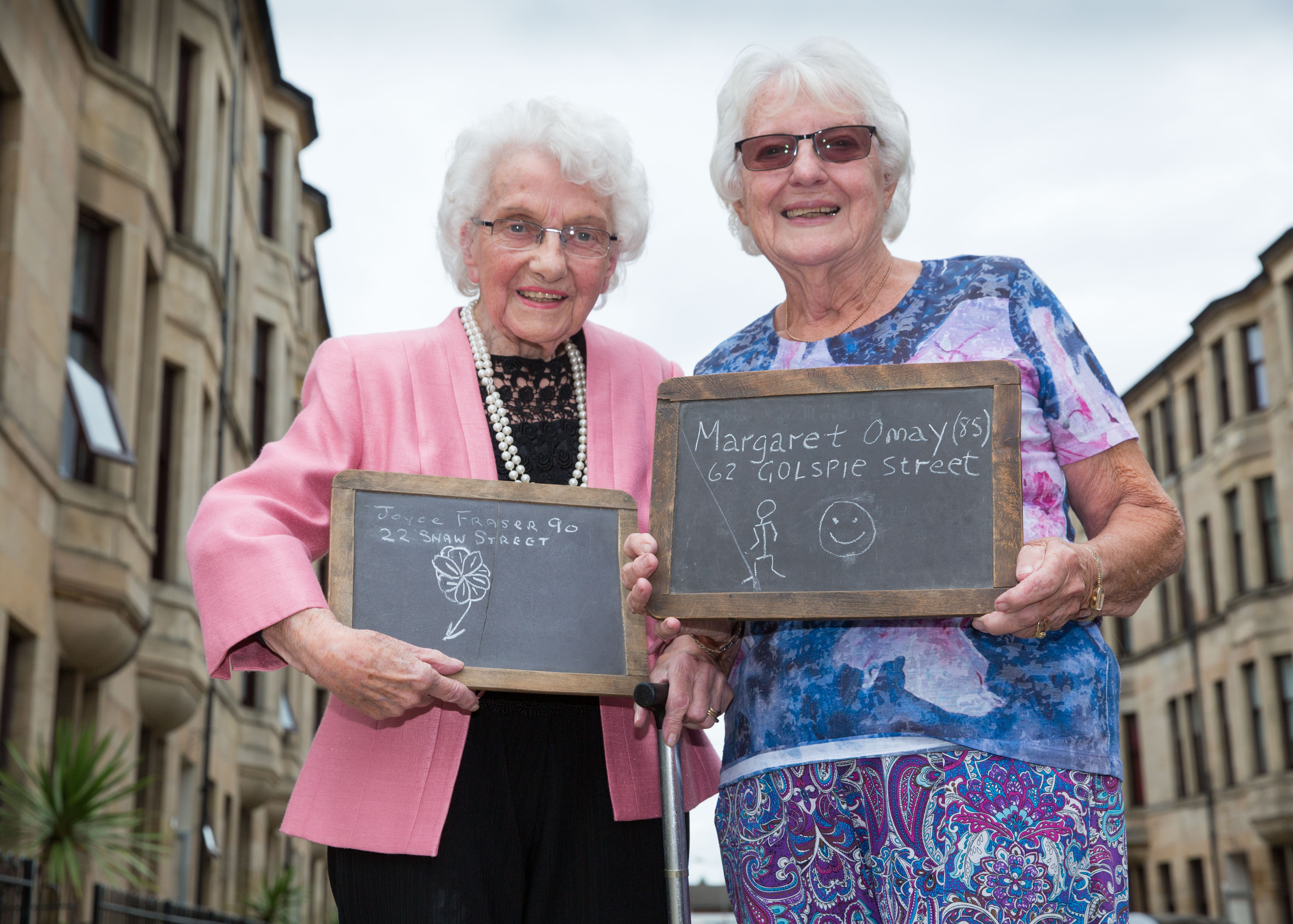 Elderpark hosts Big School Dinner at Govan school