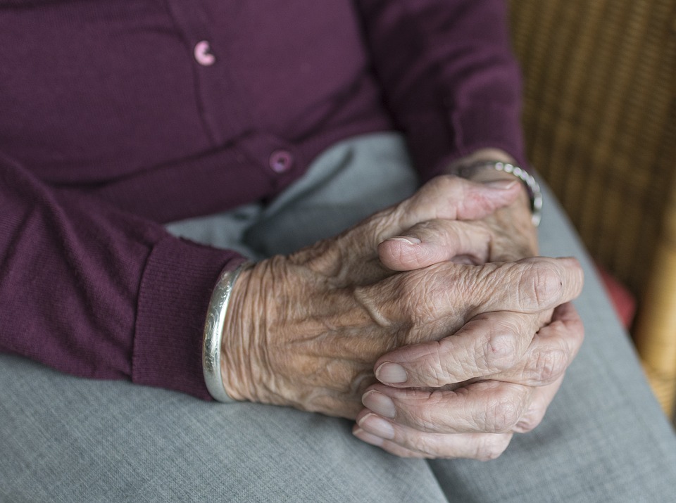 Age Scotland survey reveals need for more suitable homes for older people