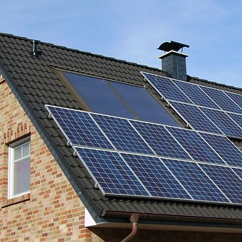 Holyrood urged to back solar energy sector