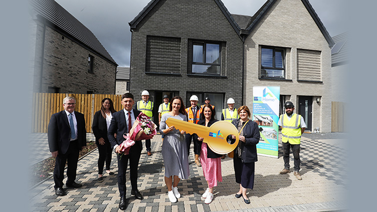 South Lanarkshire Council welcomes 100th tenant to new home