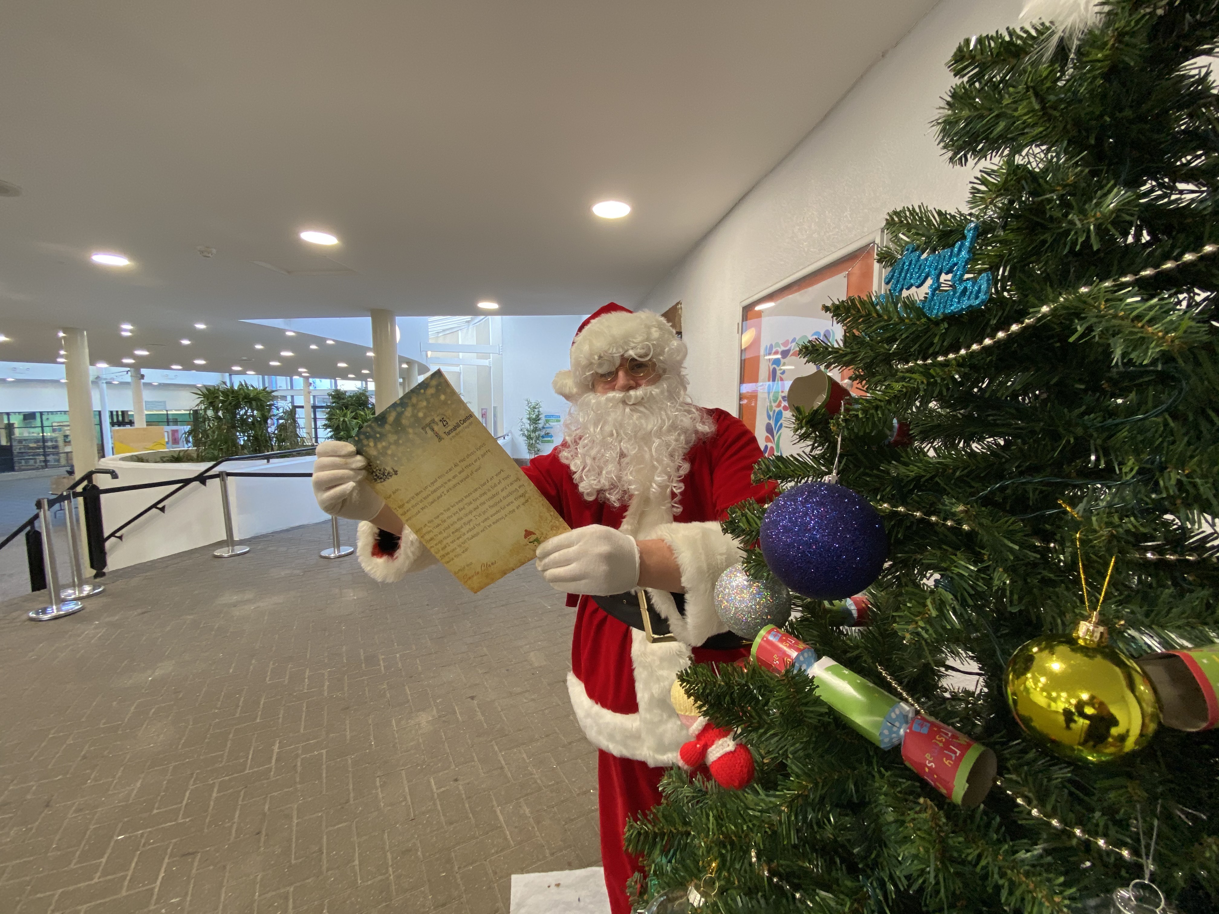 Ferguslie Park children to receive visit from Santa this year