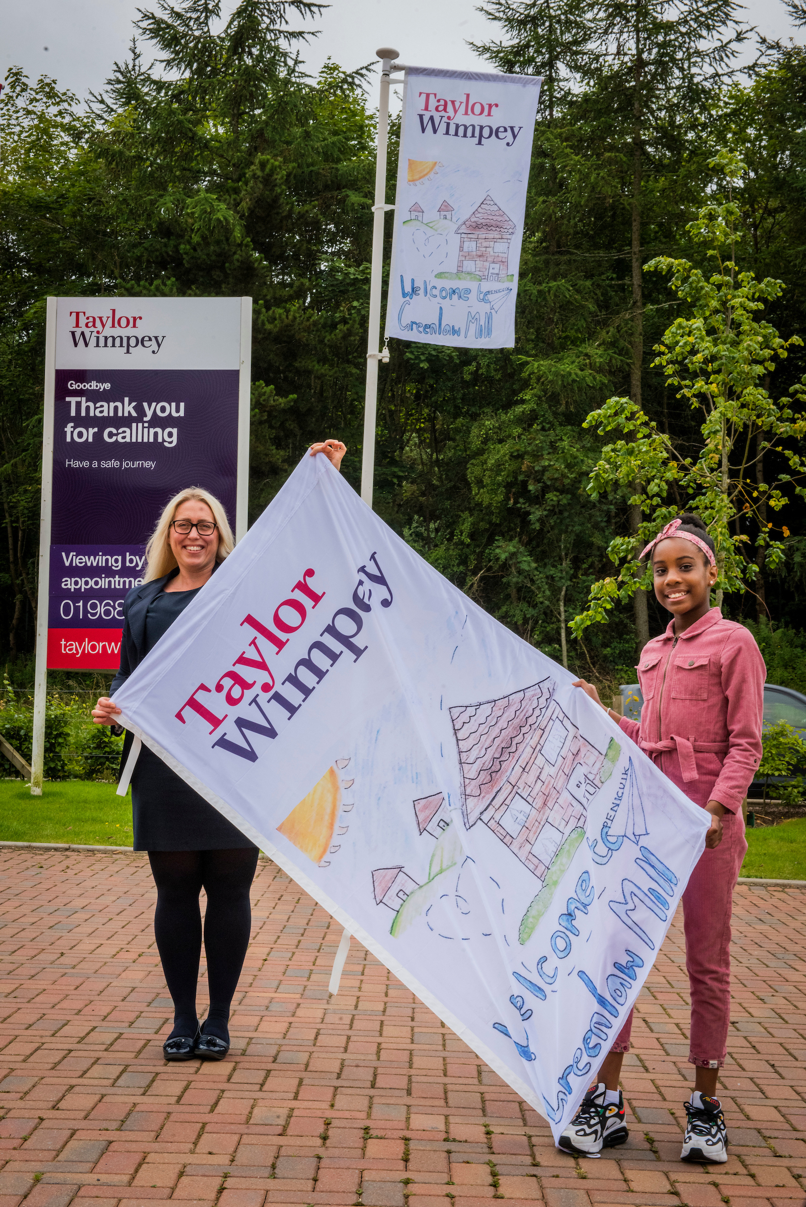 Taylor Wimpey East Scotland flies the flag in Penicuik