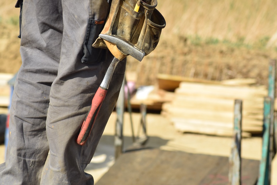 Fife Council welcomes 25 new Building Services apprentices