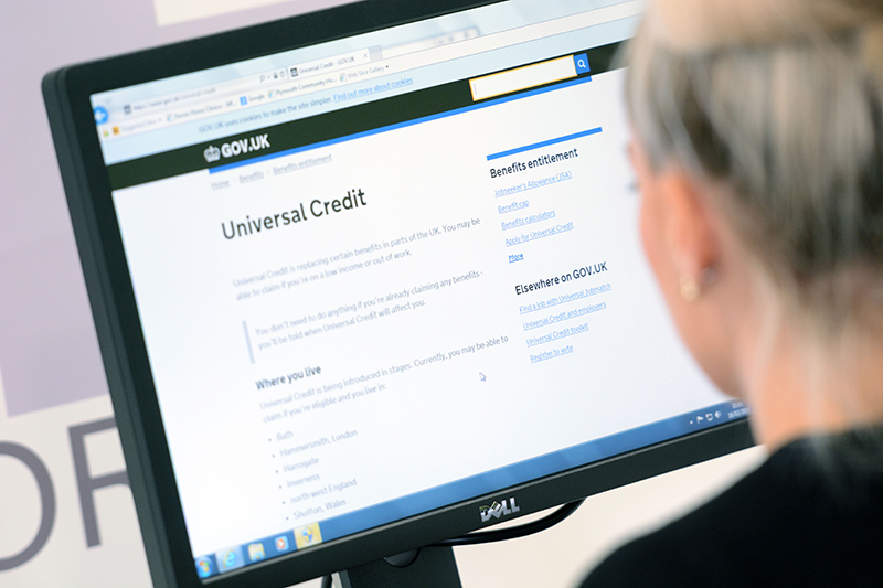 Number Of Scots Receiving Universal Credit Support Reaches 221000